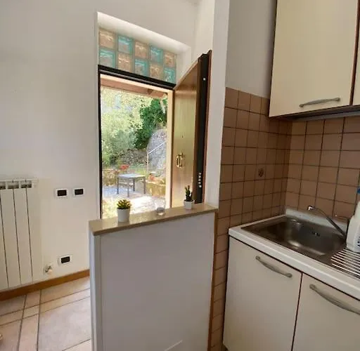 Fonzi's House * Λα Σπέτσια